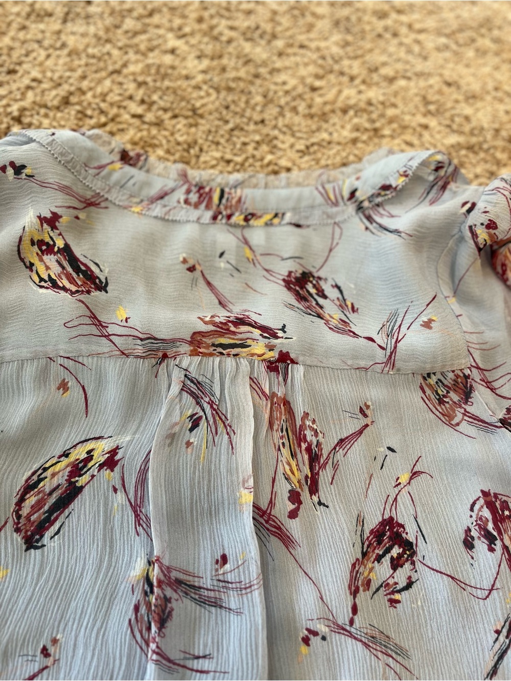 Joie XS Powder Blue Floral V-Neck Button Front Silk Blouse - Picture 7 of 11